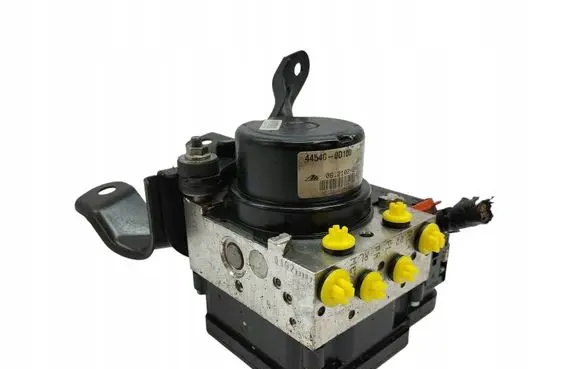 Toyota Yaris ABS Pump 445400D100