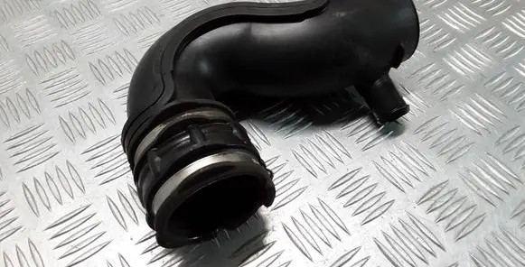 Ford Transit Turbo air intake inlet pipe/hose BK319C623BD