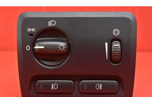 Volvo S60 Light switch 30739312