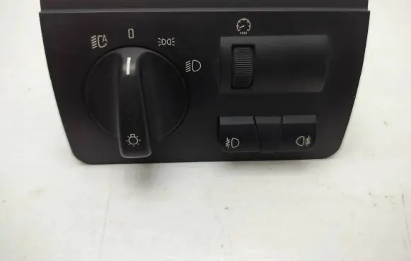 BMW X5 E53 Light switch 6909775 121167 037045061