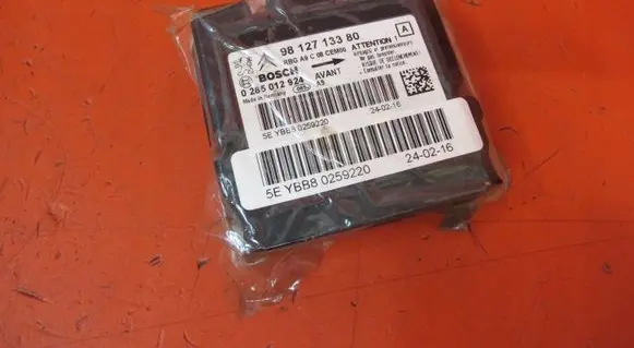 Peugeot 208 Airbag control unit/module 9812713380