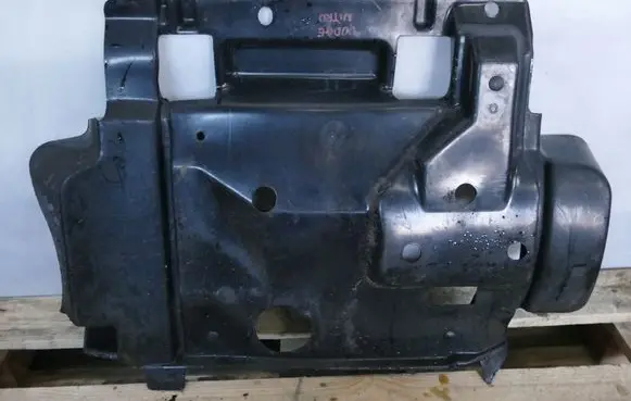 Dodge Nitro Engine splash shield/under tray