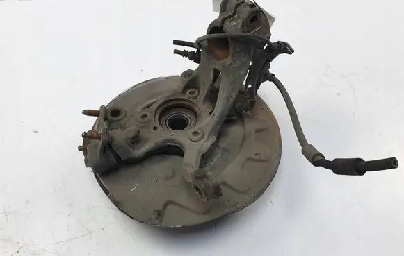 Volkswagen Golf VII Front wheel hub spindle knuckle