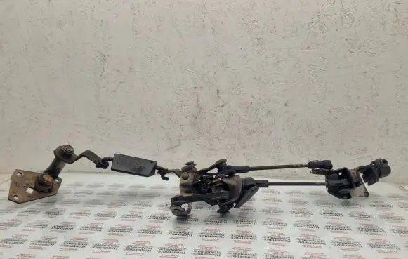 Audi A3 S3 8L Gear selector/shifter in gearbox 1J0711085B