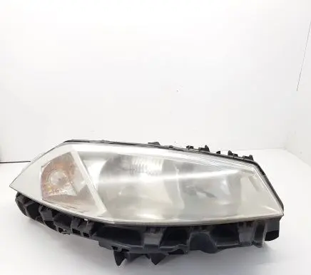 Renault Megane II Headlight/headlamp 8200114674 89307000