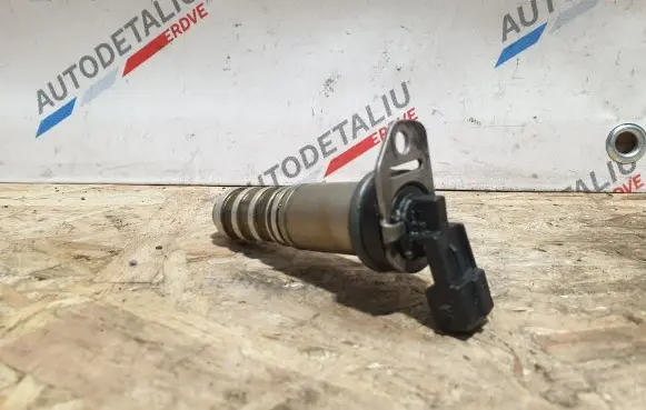 BMW X5 E70 Camshaft vanos timing valve 7585776 11367585776