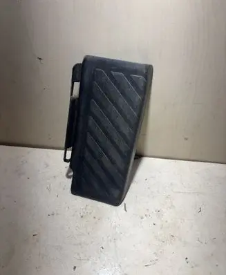Skoda Octavia Mk3 (5E) Foot rest pad/dead pedal 5Q1864777B