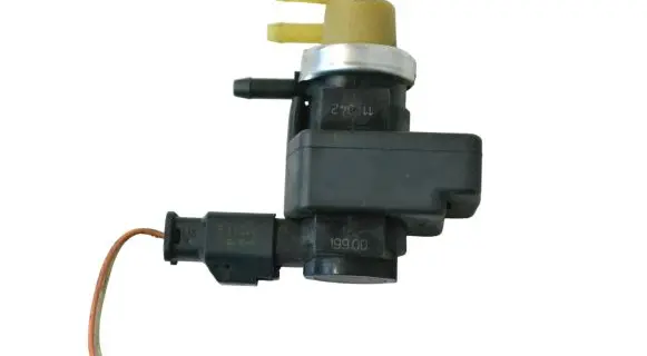 Peugeot RCZ Turbo solenoid valve 7595372