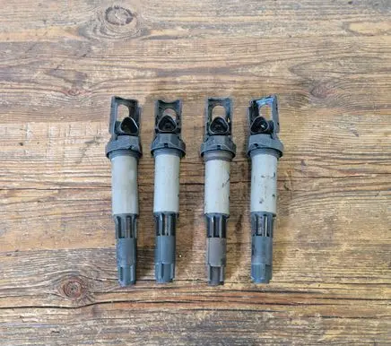 BMW 3 E90 E91 High voltage ignition coil 12138657273