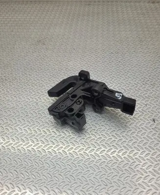 Mercedes-Benz E A207 Convertible roof lock/latch 2078207910