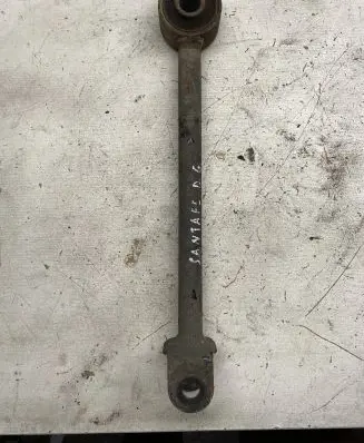 Hyundai Santa Fe Steering tie rod 