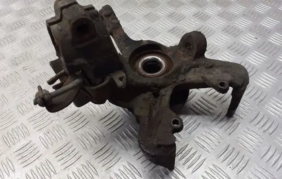 Seat Ibiza III (6L) Front wheel hub spindle knuckle