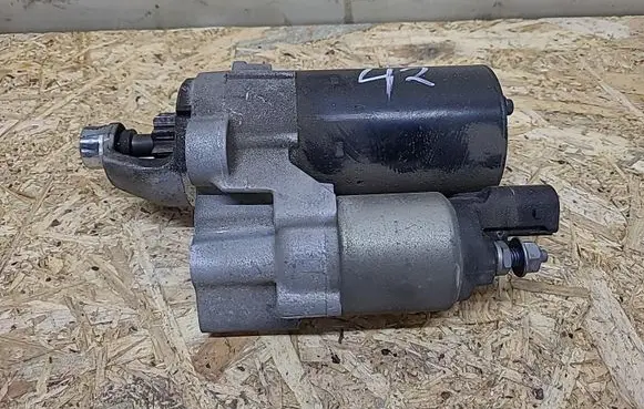 Audi A4 S4 B8 8K Starter motor 06H911021A