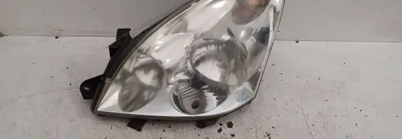 Toyota Corolla Verso E121 Headlight/headlamp 7357230400