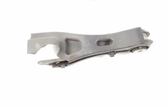 Infiniti Q30 Rear control arm A2463520788