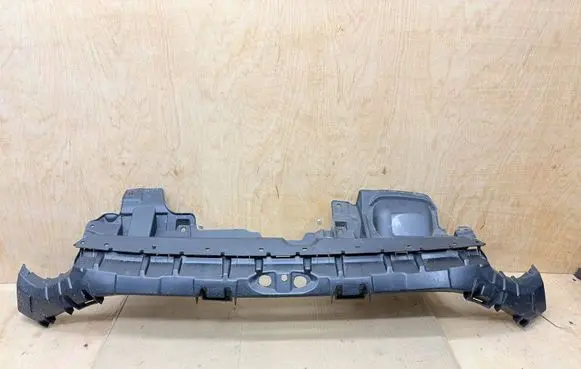 Ford Fiesta Front bumper mounting bracket 