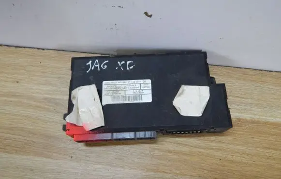 Jaguar XF X250 Engine control unit/module 6W8314C708AA 6W8314C249AD 6W8314C030AE