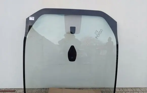 Citroen C4 II Picasso Front windscreen/windshield window 