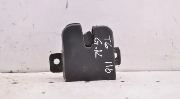 Volkswagen Transporter - Caravelle T6 Rear door lock 7E0827505B