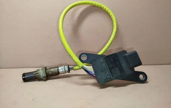 Mercedes-Benz Sprinter W907 W910 Lambda probe sensor A0009059813 240586652 NS005