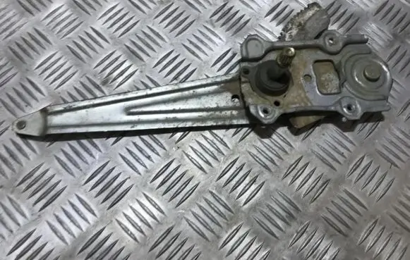 Toyota Yaris Sliding door window regulator with motor