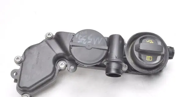 Volkswagen Golf VIII Breather hose/pipe 05E103495AH