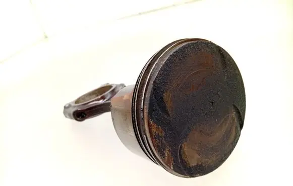 Mercedes-Benz CLS C219 Piston with connecting rod