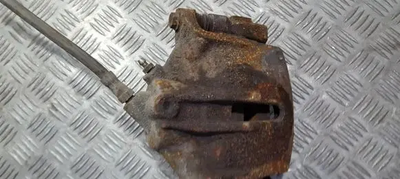 Ford Mondeo Mk III Front brake caliper