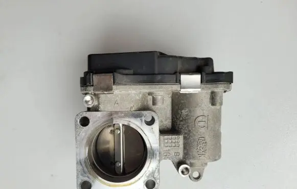 Fiat 500X Throttle valve 55263127