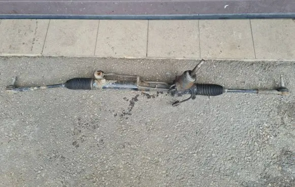 Opel Insignia A Steering rack 13292337 TNR0910A0018 P13292337
