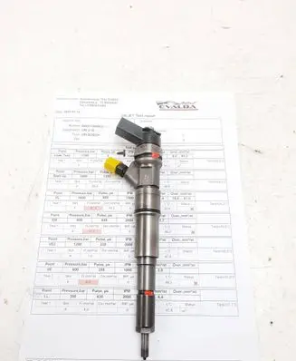 BMW 5 E60 E61 Fuel injector 0445110209