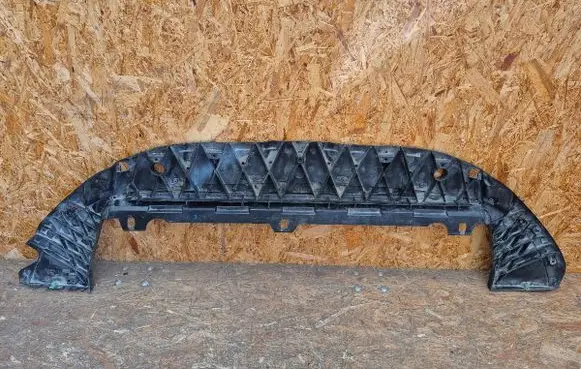Volvo S60 Front bumper skid plate/under tray 31383167