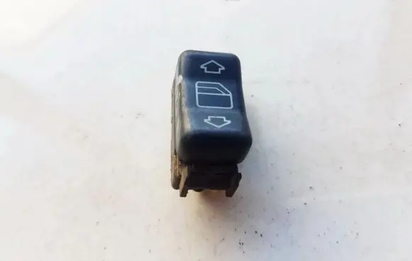 Mercedes-Benz E W210 Electric window control switch 2028205210KZ 03809760