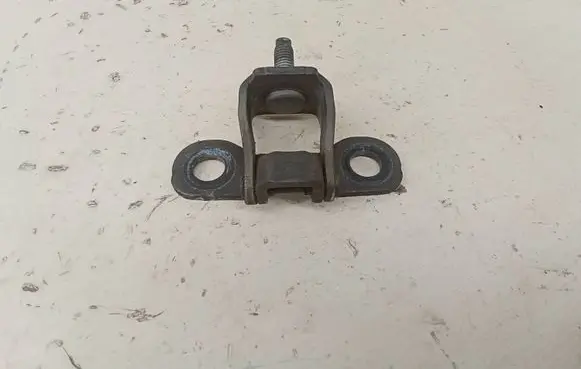Ford Mondeo MK V Tailgate/trunk/boot hinge