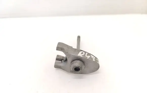 Audi A6 S6 C7 4G Fuel Injector clamp holder 059216J