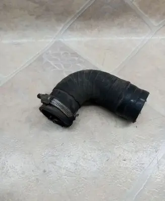 Ford Mondeo MK IV Intercooler hose/pipe 6G91