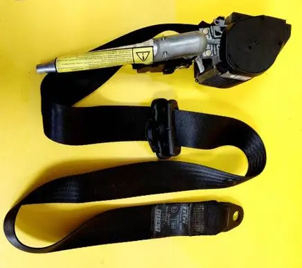 Fiat Seicento/600 Front seatbelt 047027