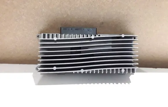 Audi A5 8T 8F Sound amplifier 8R0035223H