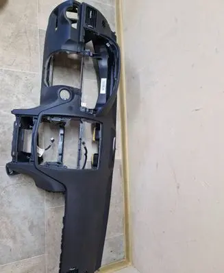 Mercedes-Benz C W204 Dashboard A2046803787
