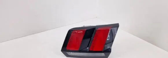 Peugeot 3008 II Tailgate rear/tail lights 9810477780 81560201