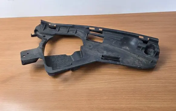 Volvo XC60 Headlight/headlamp mounting bracket 31383886