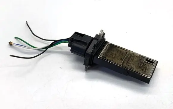 Nissan Qashqai Mass air flow meter 226807S000