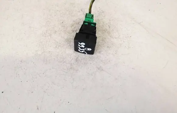 Citroen Berlingo Central locking switch button 96582880xt