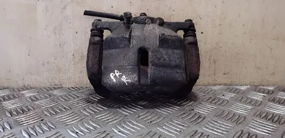 Nissan X-Trail T31 Front brake caliper