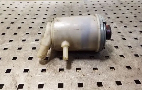 Honda CR-V Power steering fluid tank/reservoir