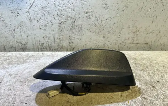 Jeep Grand Cherokee WL Radio antenna 68520836AA 2223632A0133 601331512