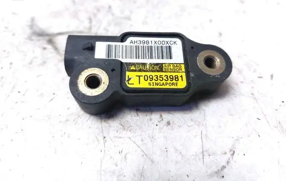 Opel Sintra Airbag deployment crash/impact sensor 09353981