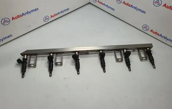BMW X5 E70 Fuel injector supply line/pipe 7542541 13537542541