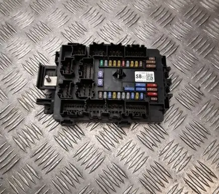 Tesla Model S Fuse box set 103440900B