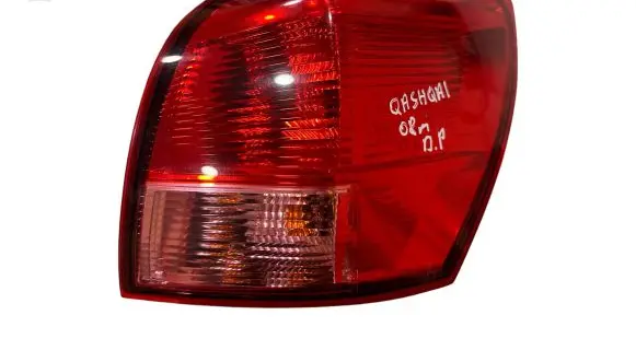 Nissan Qashqai Rear/tail lights
